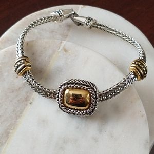 Napier bracelet
